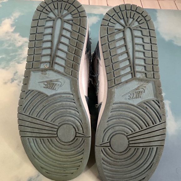 Nike Shoes Women's Size 10 Air Jordan 1 Retro High Og Denim White Basketball - Picture 3 of 9